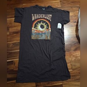 ARULA Wanderlust Sun Graphic Tshirt Dress